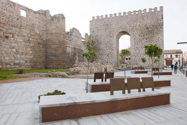 El proyecto preveía la restauración de la muralla y de Entretorres,  por un importe de 2,8 millones de euros