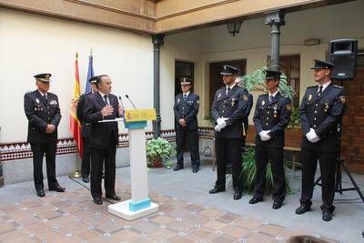 Gregorio, a tres policías de Toledo desplazados a Cataluña: "Nos habéis llenado de admiración a todos los españoles"