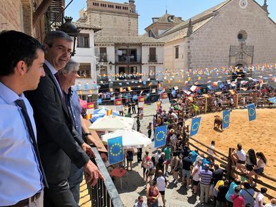 La Diputación de Toledo se compromete en colaborarar en el desarrollo de La Puebla de Montalbán