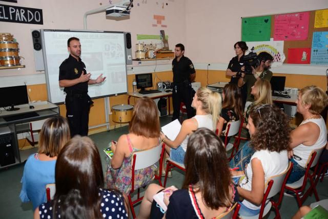 La Policía Nacional intensifica la lucha contra el bullying en el nuevo curso escolar