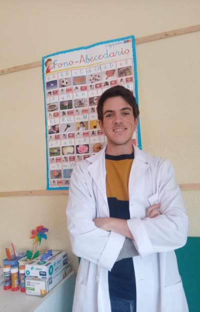 La Fundación Eurocaja Rural premia a un estudiante de la Facultad de Ciencias de la Salud de Talavera