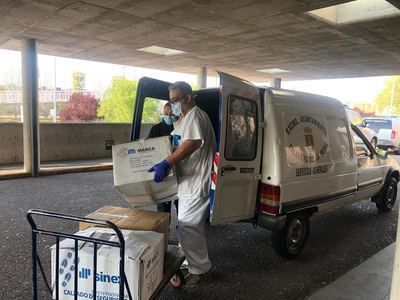 TALAVERA | El Ayuntamiento entrega un centenar de máscaras de esnórquel más al Hospital