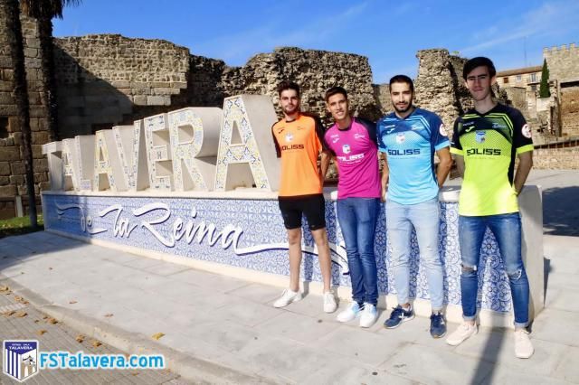 FÚTBOL SALA | El Soliss FS Talavera presenta sus equipaciones con detalle cerámico (fotos)