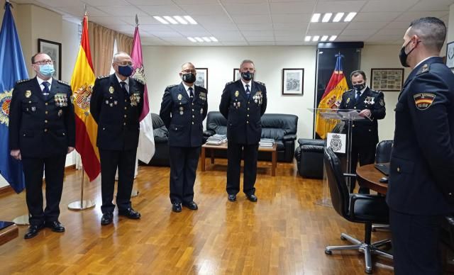 POLICÍA NACIONAL | 24 Cruces al Mérito Policial con distintivo blanco en Talavera y Toledo