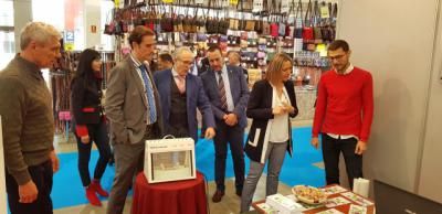 La Feria del Stock de Talavera abre sus puertas con el objetivo de impulsar el comercio local