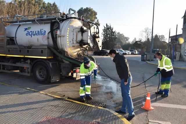 BORRASCA | Revisan imbornales y arboles ante las previsiones de lluvia