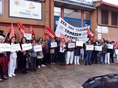 El personal laboral de educación de Talavera y comarca exige la cobertura de bajas