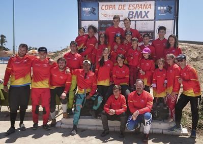 Tres oros, plata y dos bronces para el BMX Talavera en la Copa de España