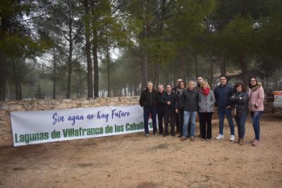 Cadena humana en defensa del agua