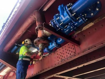 TALAVERA | Comienzan a funcionar las nuevas tuberías del Puente de Hierro