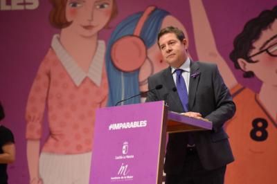 8M | "Mujeres imprescindibles que fueron, son y serán", por García-Page