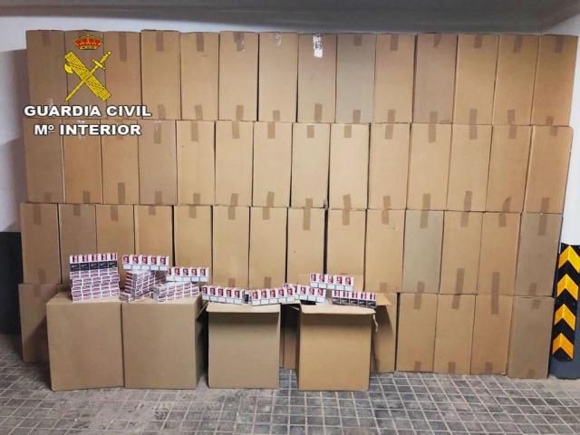 Detenido por contrabando con 30.000 cajetillas de tabaco rubio