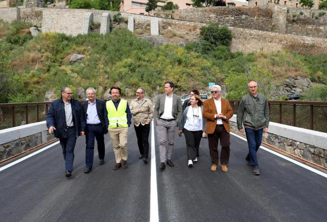 Ya hay fecha para reabrir al tráfico el Puente nuevo de Alcántara 