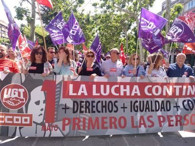 Unas 500 personas participan en Talavera en la manifestación del 1 de Mayo