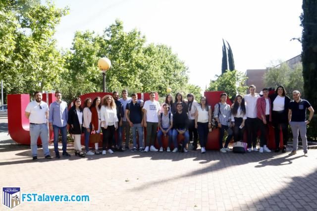 Los alumnos de la UCLM colaboran con el Soliss FS Talavera en un plan de marketing