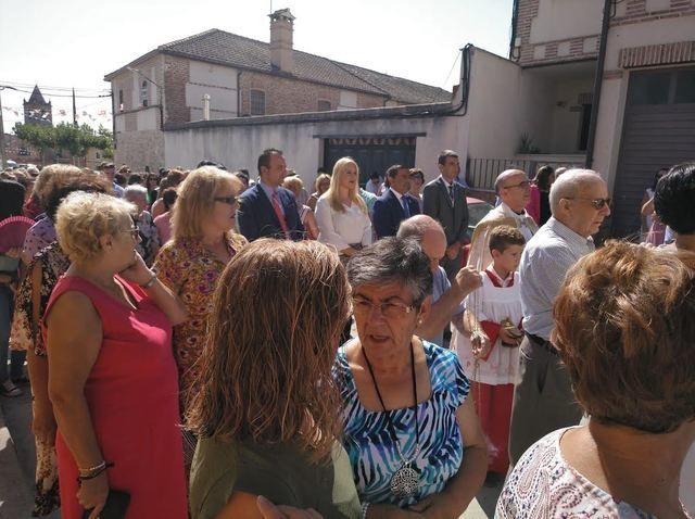 Misa y procesión en las fiestas de Gamonal