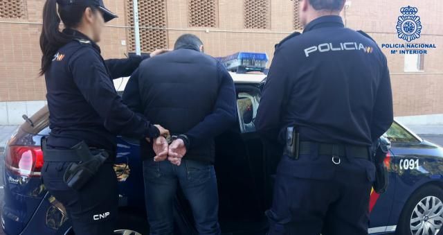 La Policía descubre un abuso sexual a una menor tras detener por estafa a un varón en Talavera