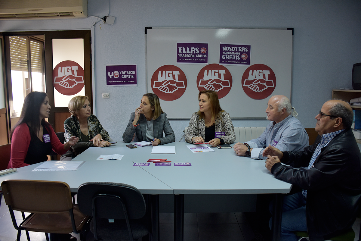 Muro hace un llamamiento para que las mujeres den un vuelco a las urnas el próximo domingo