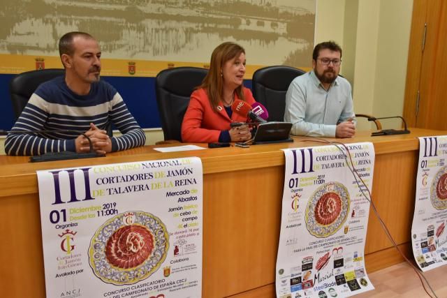 El Mercado de Abastos acoge el III Concurso Nacional de Cortadores de Jamón de Talavera