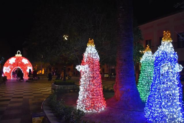 Talavera de la Reina ya brilla por Navidad