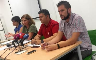 Los sindicatos anuncian movilizaciones "contundentes" de todos los empleados públicos si la Junta "no recapacita"