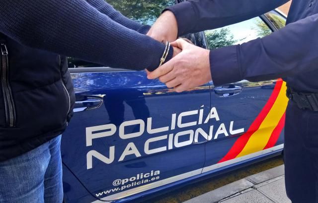 Detenido en Talavera tras encerrar a un amigo, agredirle y robarle la tarjeta y el coche