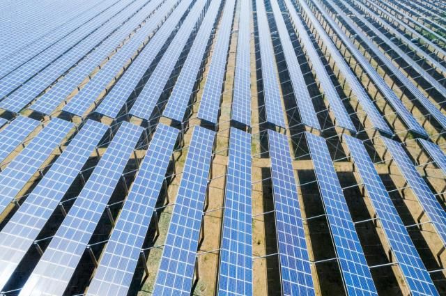 El Gobierno regional autoriza la instalación de tres nuevas plantas solares fotovoltaicas