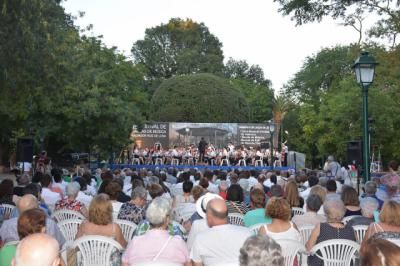 Los Jardines del Prado se inundan de música por el Festival de Bandas