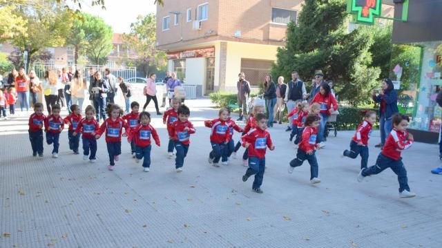 TALAVERA | Los alumnos del colegio Clemente Palencia corren para acabar con la leucemia infantil