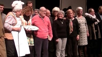 Emotivo homenaje a Ismael Sánchez en una representación teatral de 'El candil'
 