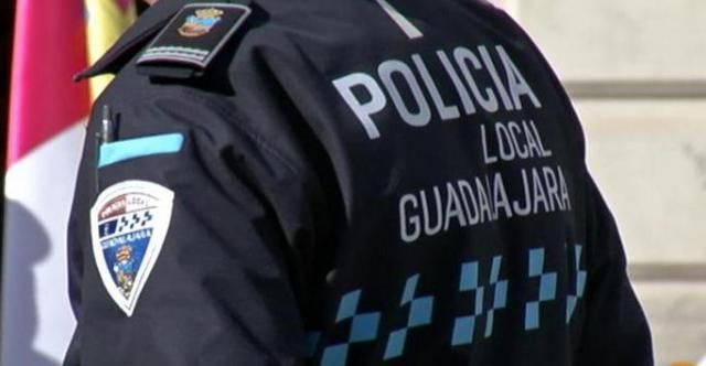 Detenido un menor de 17 años por agredir a su pareja en Guadalajara