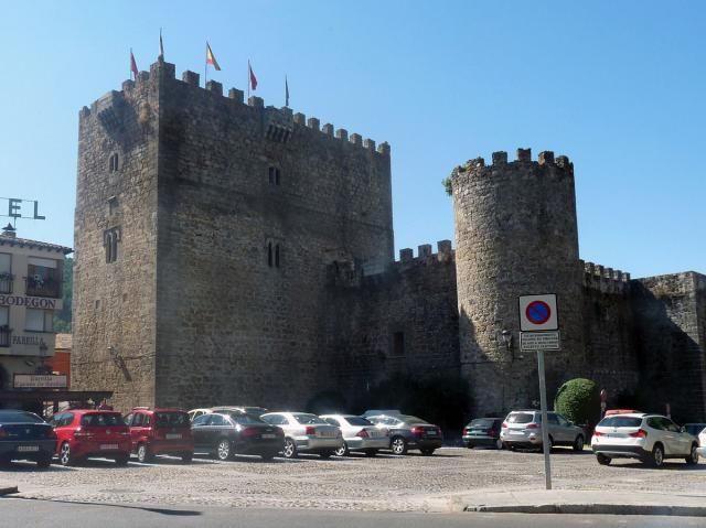 Castillo del Condestable Dávalos en Arenas de San Pedro (Ávila) 