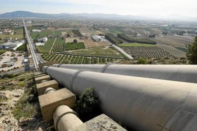 Murcia firma el Manifiesto Levantino por el Agua pidiendo "nuevos trasvases"