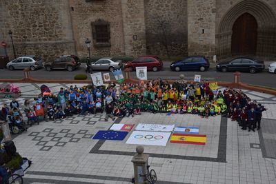 Alumnos de 7 colegios ''cubrirán' los 18.487 km que separan Talavera y Tokio