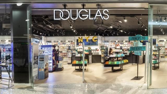 Douglas cerrará el 70% de sus tiendas: la que existe en Talavera se suma a la huelga