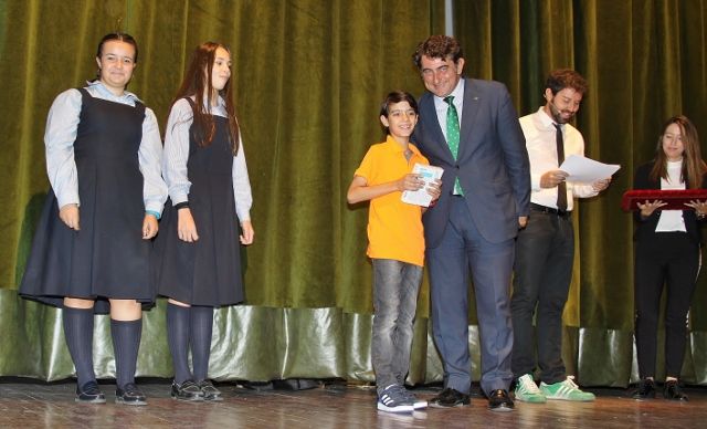 Caja Rural CLM acoge la ‘Gala de Jóvenes Talentos Toledanos’ organizada por la Guardia Civil