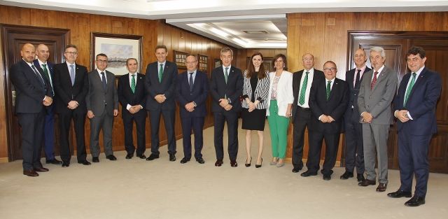 Foto familia Patronato Fundación Eurocaja Rural