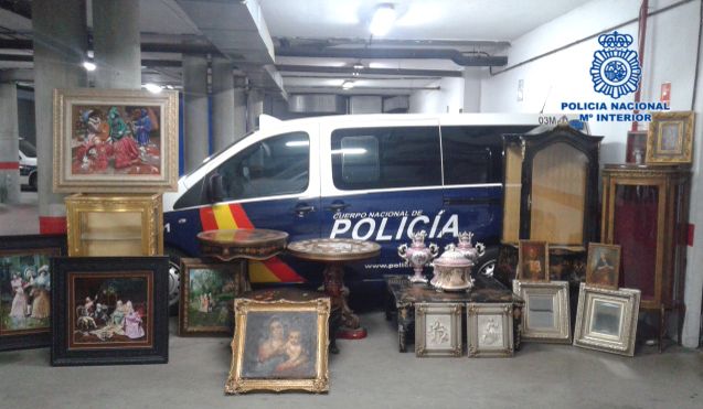 Los objetos recuperados por la policía