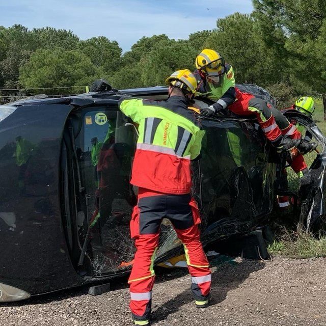 Trasladan al Hospital de Talavera a dos heridos tras sufrir un accidente de tráfico