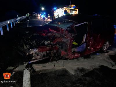 Tres heridos, uno de ellos un Guardia Civil, tras un brutal accidente en un pueblo de Toledo