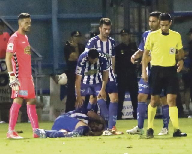 Momento de la lesión del central de CF Talavera 