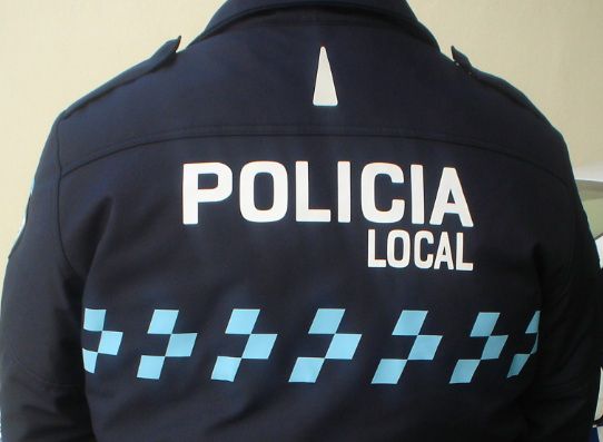 Un total de 46 policías locales y 10 mandos policiales se incorporarán a 22 municipios de la región