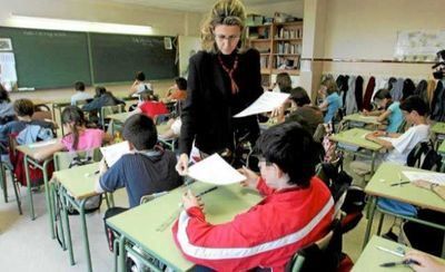 Educación reforzará en horario lectivo a los alumnos que lo necesitan por falta de docentes al inicio de curso