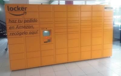 Cash Godoy instala un Amazon Locker