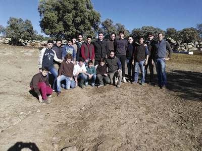 La Escuela Taurina de Pepino, de herradero en “Dehesa de Valhondillo” como inicio de curso