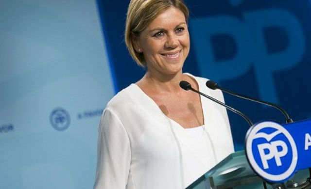 Piden a Núñez que cese a Cospedal de presidenta de honor de PP CLM tras las conversaciones de Villarejo y su marido