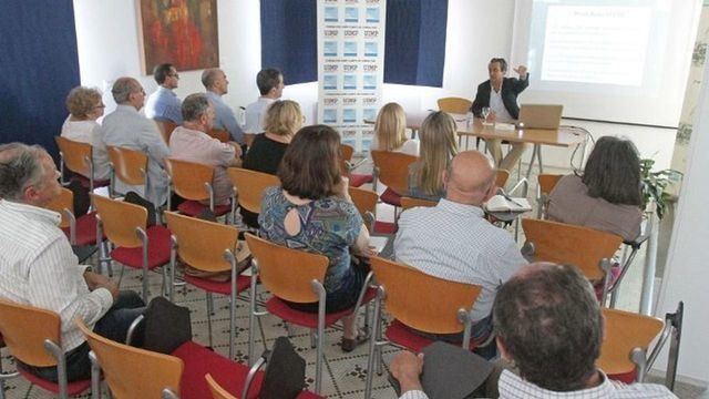 Detenido un catedrático talaverano de la Universidad de Cádiz por el presunto desvío de más de un millón de euros