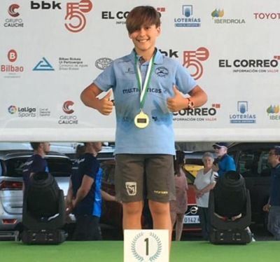 Lucas Muñoz, joven palista del Talak, medalla de oro en el Campeonato de España