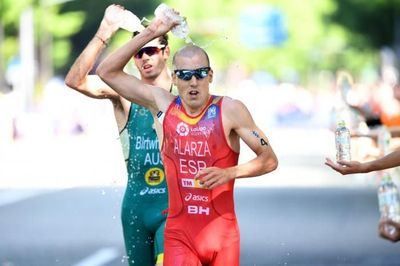 El talaverano Fernando Alarza, líder de las Series Mundiales de triatlón