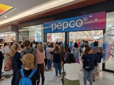 Locura en Talavera por la apertura de Pepco en Los Alfares